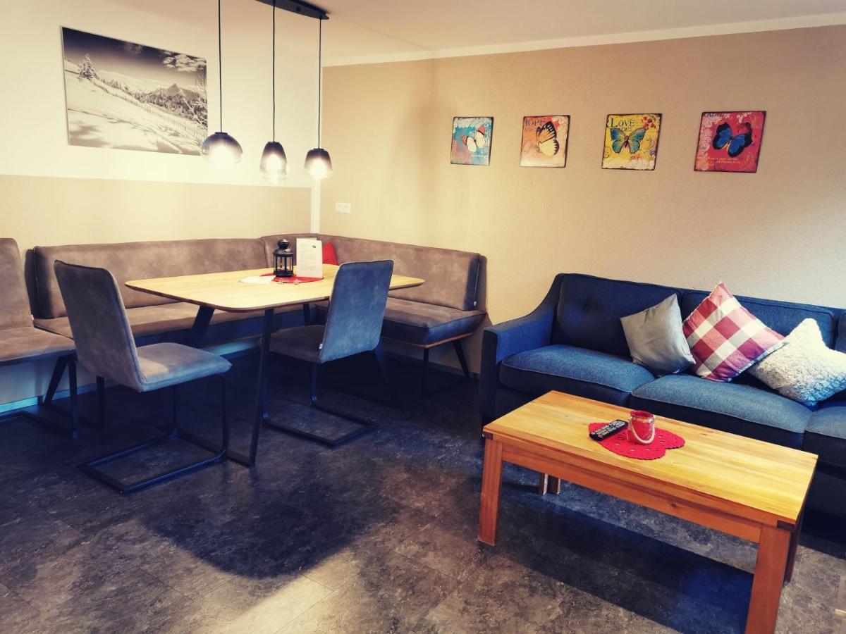 Apartament Hof Neuhaus Mayrhofen Zewnętrze zdjęcie