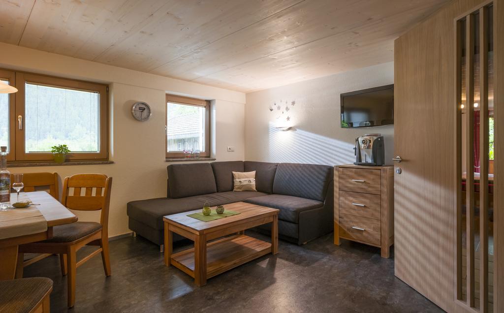 Apartament Hof Neuhaus Mayrhofen Zewnętrze zdjęcie
