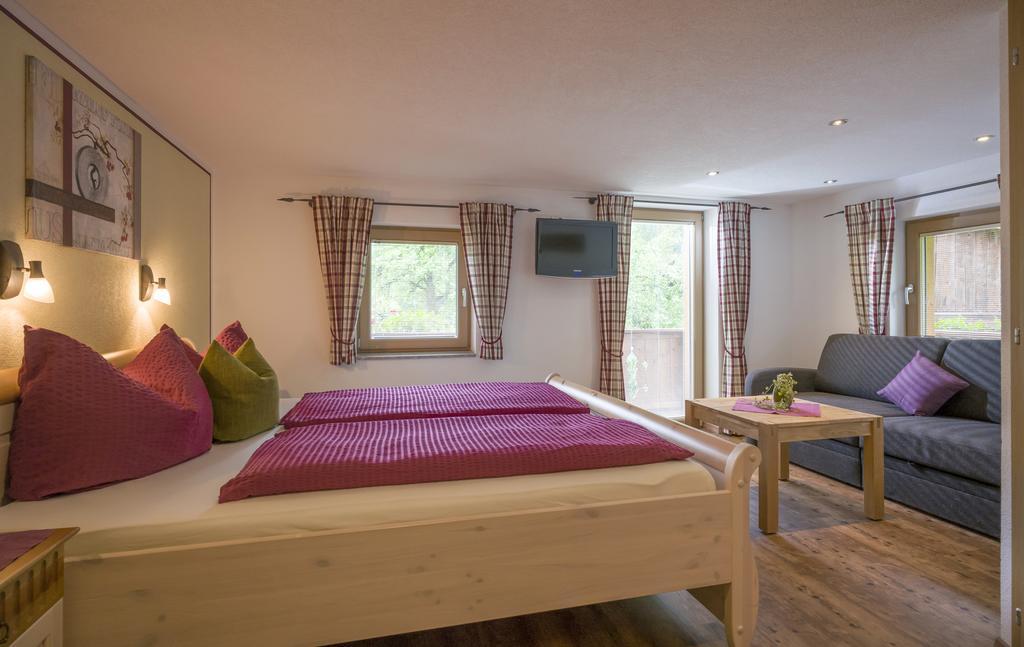 Apartament Hof Neuhaus Mayrhofen Zewnętrze zdjęcie
