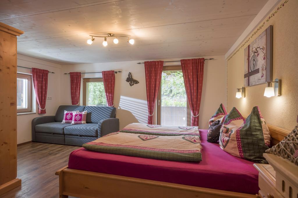Apartament Hof Neuhaus Mayrhofen Pokój zdjęcie